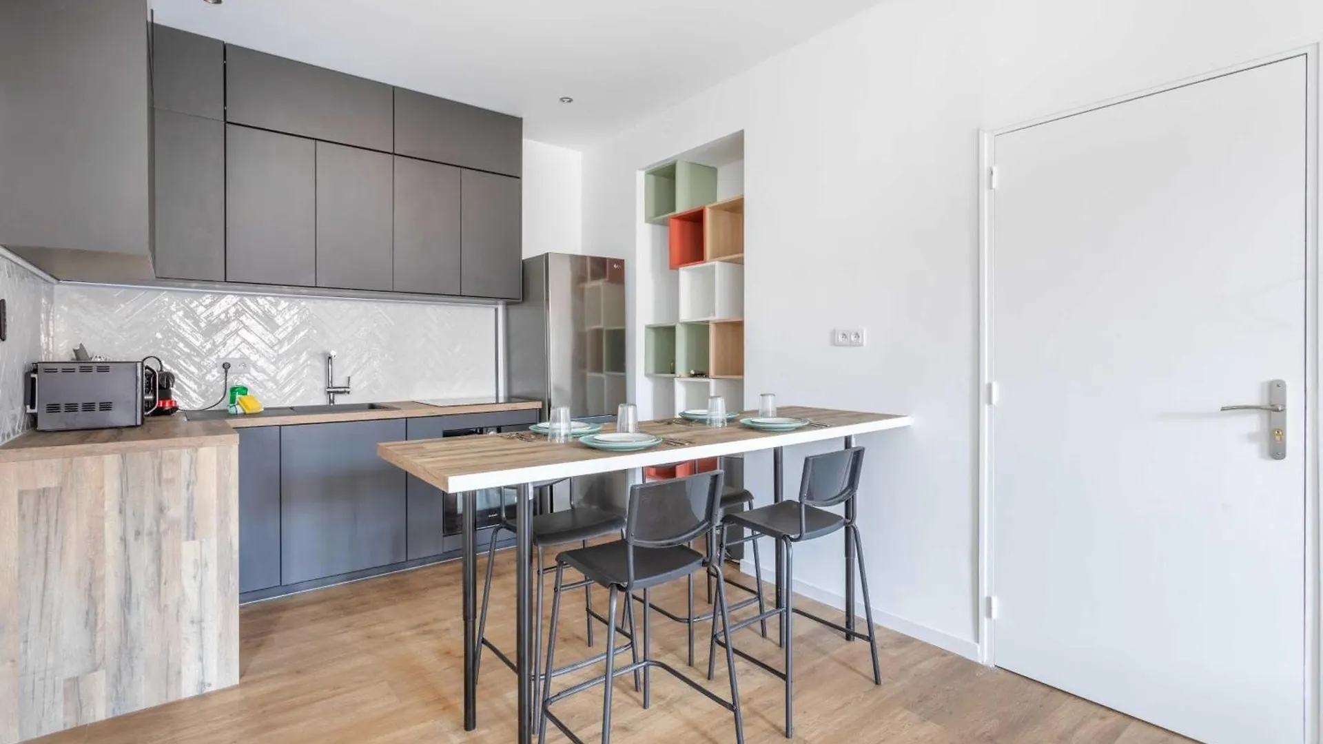 Amazing Apartment 4P1Br - Opera Marselha